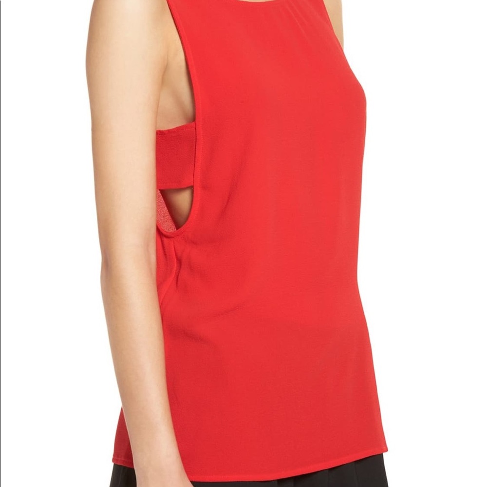 Leith Cutout Tank